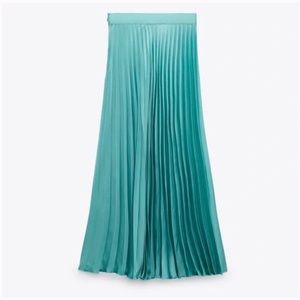 Zara turquoise   pleated Skirt